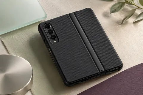 Coque noire en aramide pour smartphone pliable, avec charnière articulée et anneau magnétique